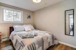 4295 Columbine Dr #1 · Stylish Meets Mountain Cozy - East Vail Condo