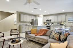 Coastal Paradise Walk 2 Beach-Game Rm, Parking, AC
