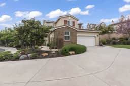 Corner House in Cul de Sac - Hot Tub, AC, Parking