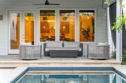 Soco Modern Luxury Home, Pool, near S. Congress