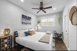 Unit 2 - B Ave Bungalows · Beachside 1/1, 5-10 Min Walk to Coronado Beach!