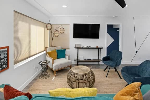 3109 Hawk St · Paradise with Views! 3 Outdoor Decks, Firepit, AC and Hot tub