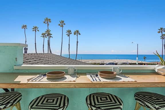 706 S Pacific Unit B · Steps From Beach, Panoramic Ocean Views, W Parking