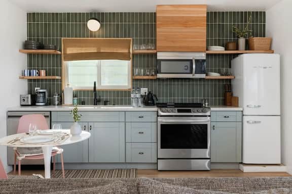 706 S Pacific Unit C · Steps From Beach, Panoramic Ocean Views & Parking