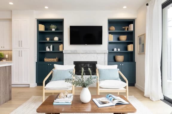 Pacific Villa - Ocean Views, Parking, AC, Fire Pit
